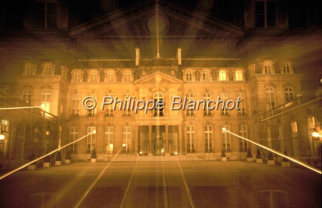 elysee 01.JPG - Zooming de nuitPalais de l'ElyséeParisFrance